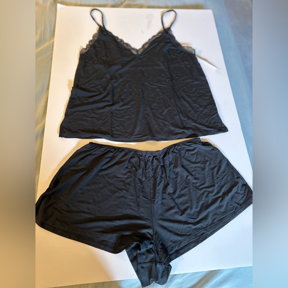 Victoria’s Secret sleep tank and cami - Size medium